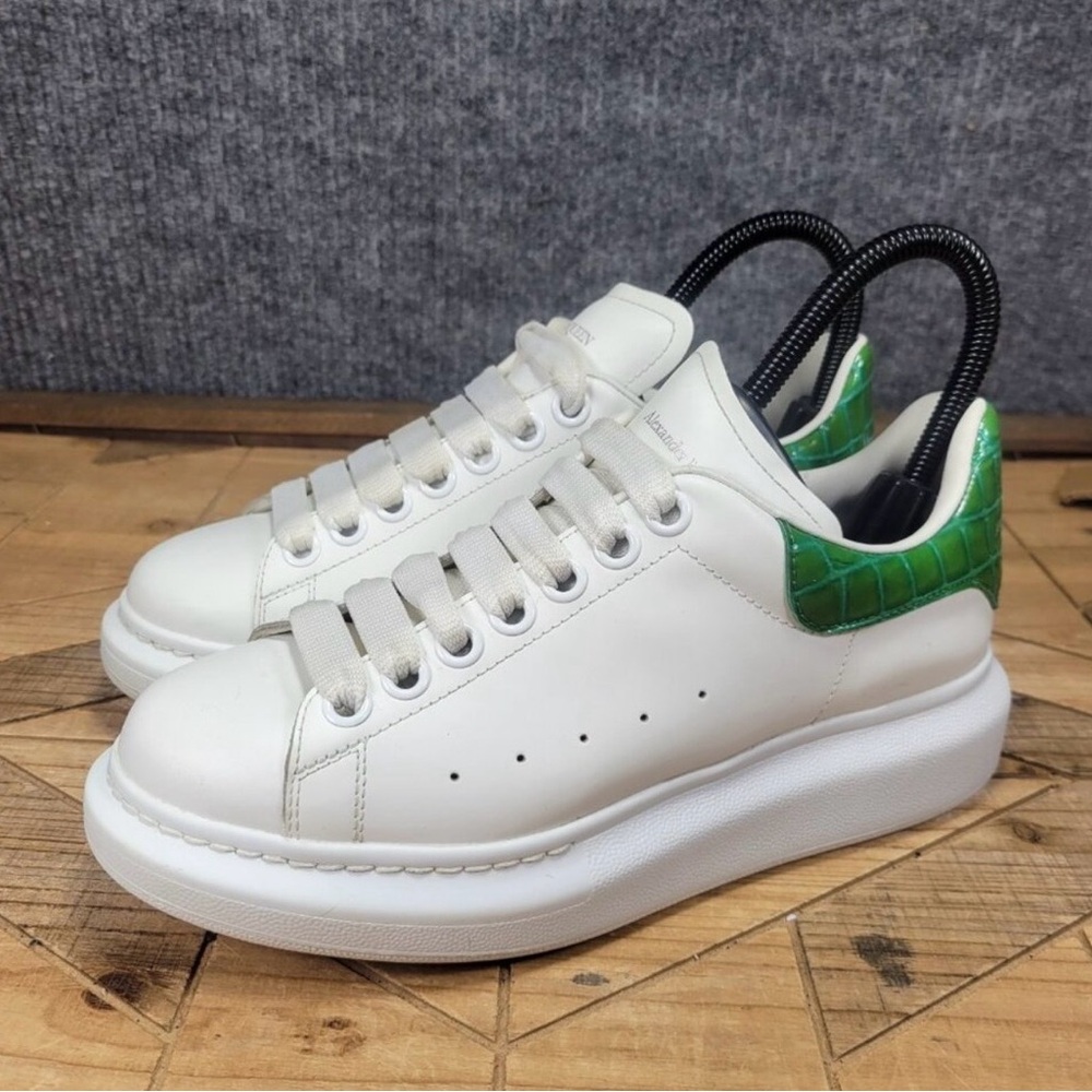 Alexander McQueen Oversized Sneakers
White & Green Croc-Print Leather Size 37.5 - Picture 2 of 16